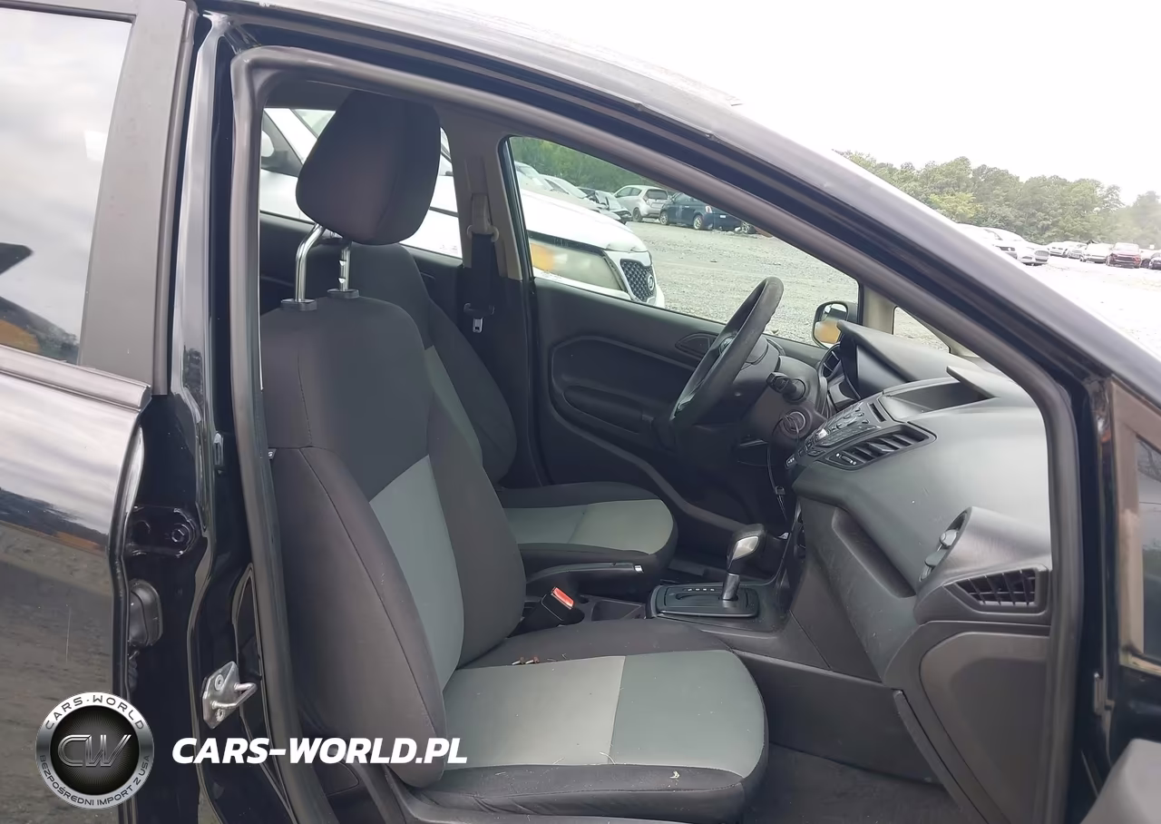 2018 Ford Fiesta S VIN:3FADP4AJ8JM143407 - 5