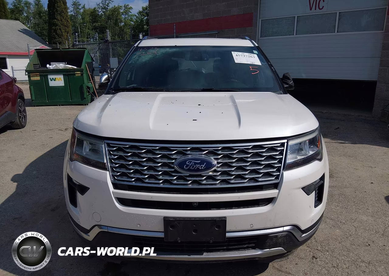 2018 Ford Explorer Platinum VIN:1FM5K8HTXJGB39702 - 13