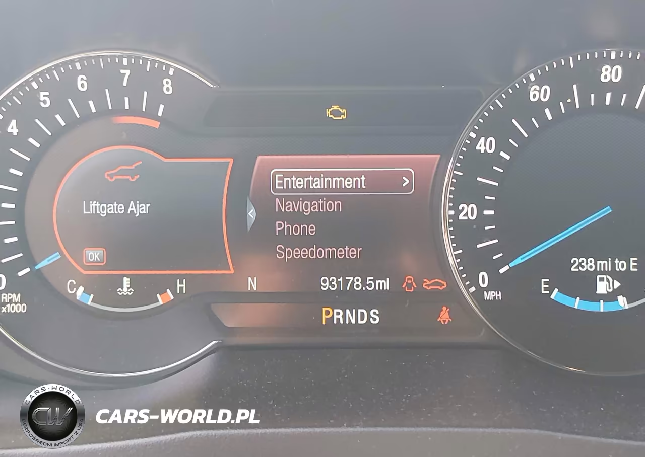 2018 Ford Explorer Platinum VIN:1FM5K8HTXJGB39702 - 16
