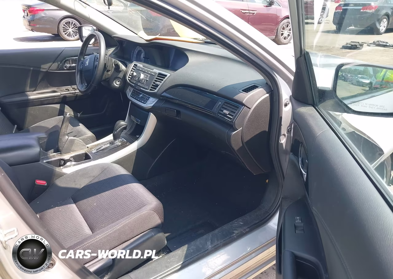 2015 Honda Accord Sport VIN:1HGCR2F52FA139522 - 5
