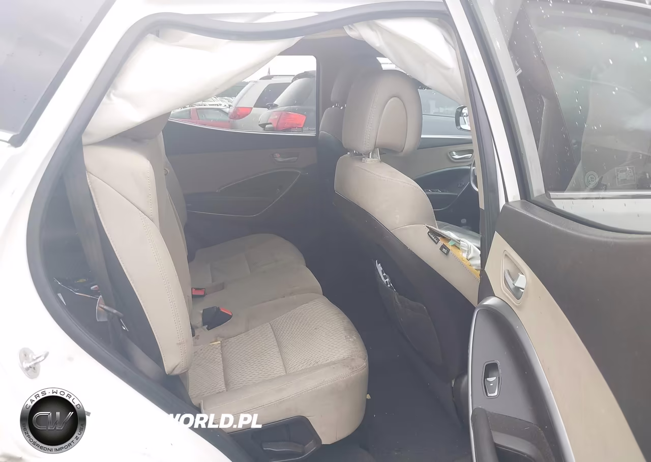 2017 Hyundai Santa Fe Sport 2.4L VIN:5NMZUDLB2HH021640 - 8