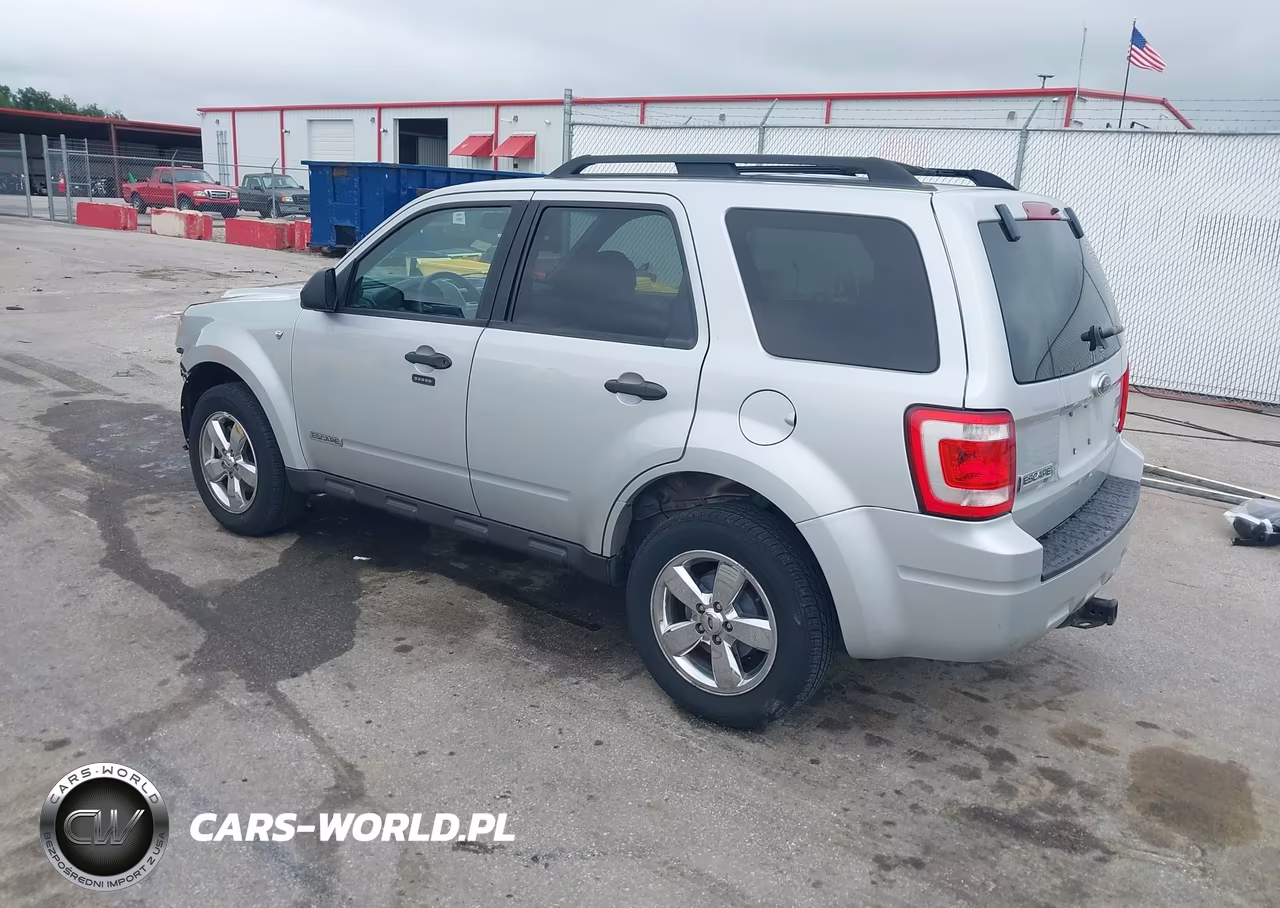 2008 Ford Escape Xlt VIN:1FMCU93198KB90810 - 3