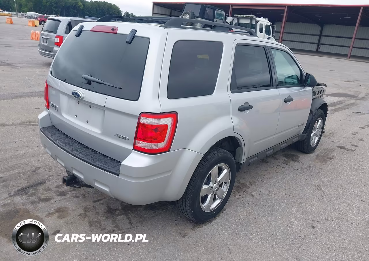 2008 Ford Escape Xlt VIN:1FMCU93198KB90810 - 4