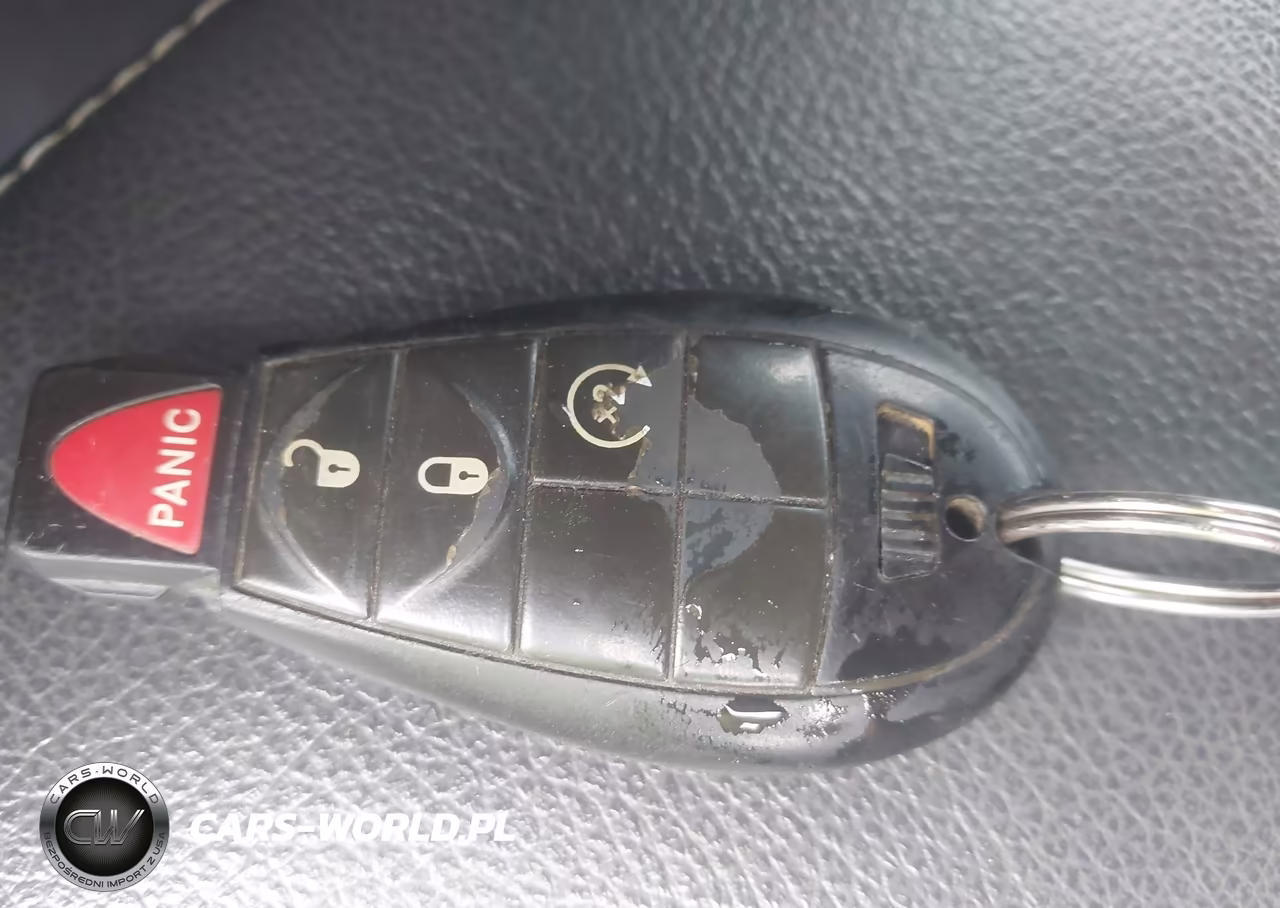 2010 Dodge Ram 1500 Laramie VIN:1D7RB1GT4AS180697 - 11