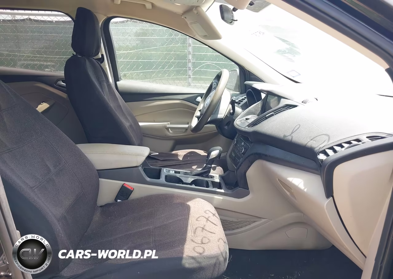 2019 Ford Escape Se VIN:1FMCU0GD4KUA06305 - 5