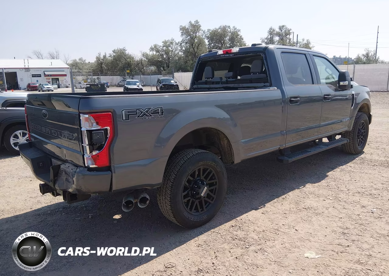 2022 Ford F-350 Xlt VIN:1FT8W3BT0NEF04178 - 4