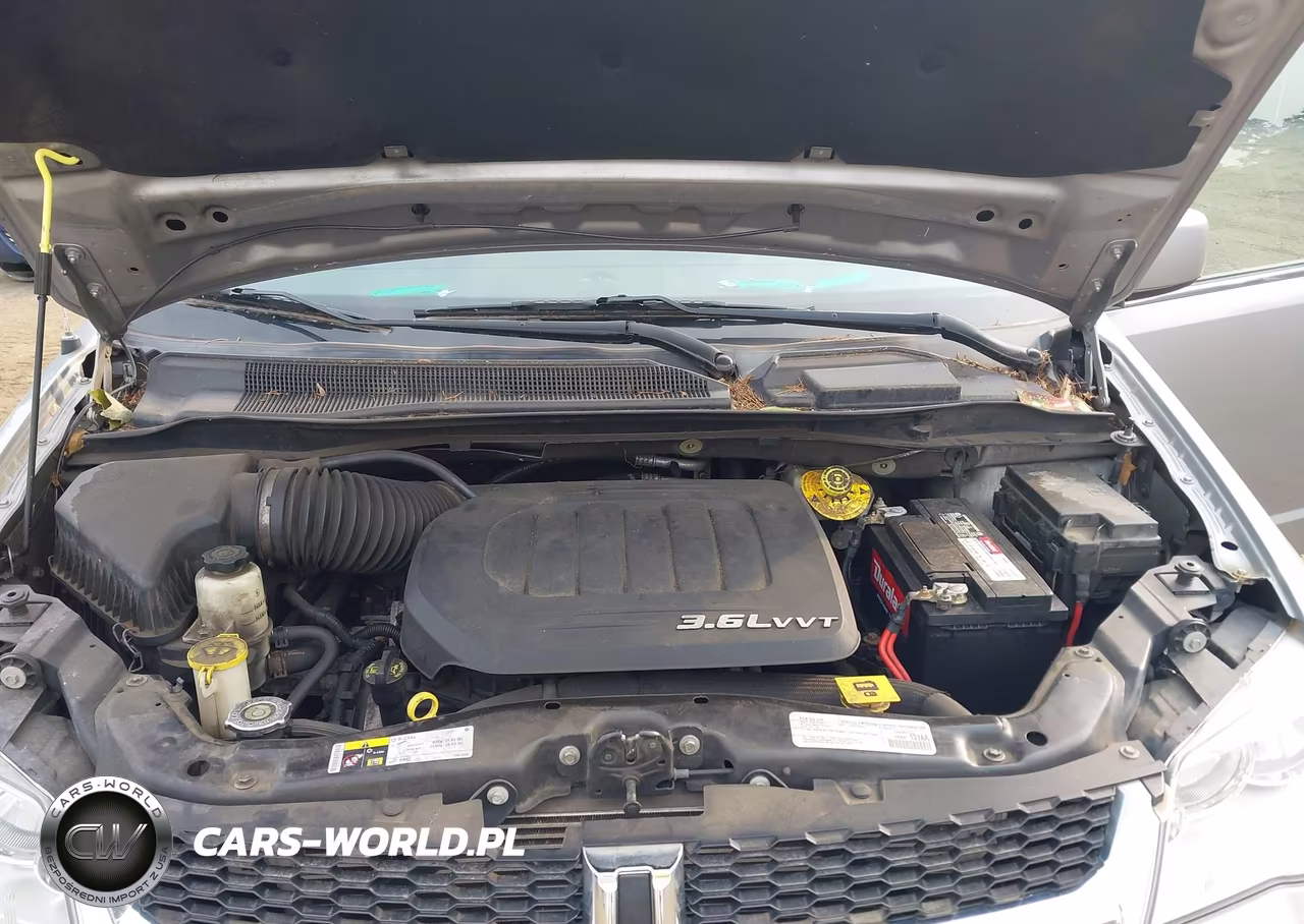 2018 Dodge Grand Caravan Sxt VIN:2C4RDGCG4JR359792 - 10