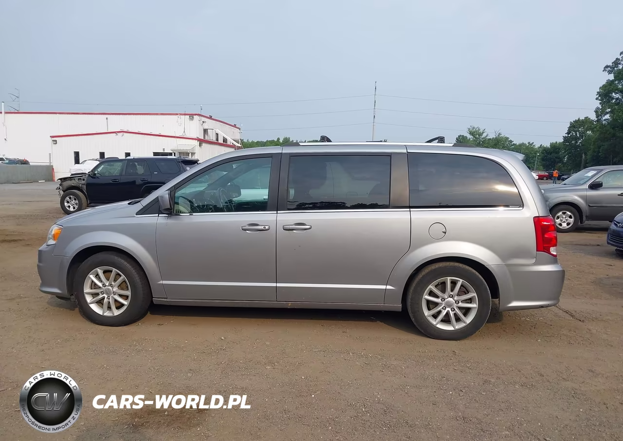 2018 Dodge Grand Caravan Sxt VIN:2C4RDGCG4JR359792 - 14