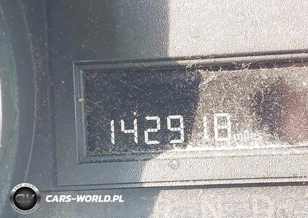 2018 Dodge Grand Caravan Sxt VIN:2C4RDGCG4JR359792 - 15