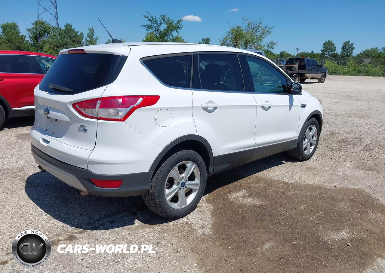 2015 Ford Escape Se VIN:1FMCU9GX3FUB13737 - 4