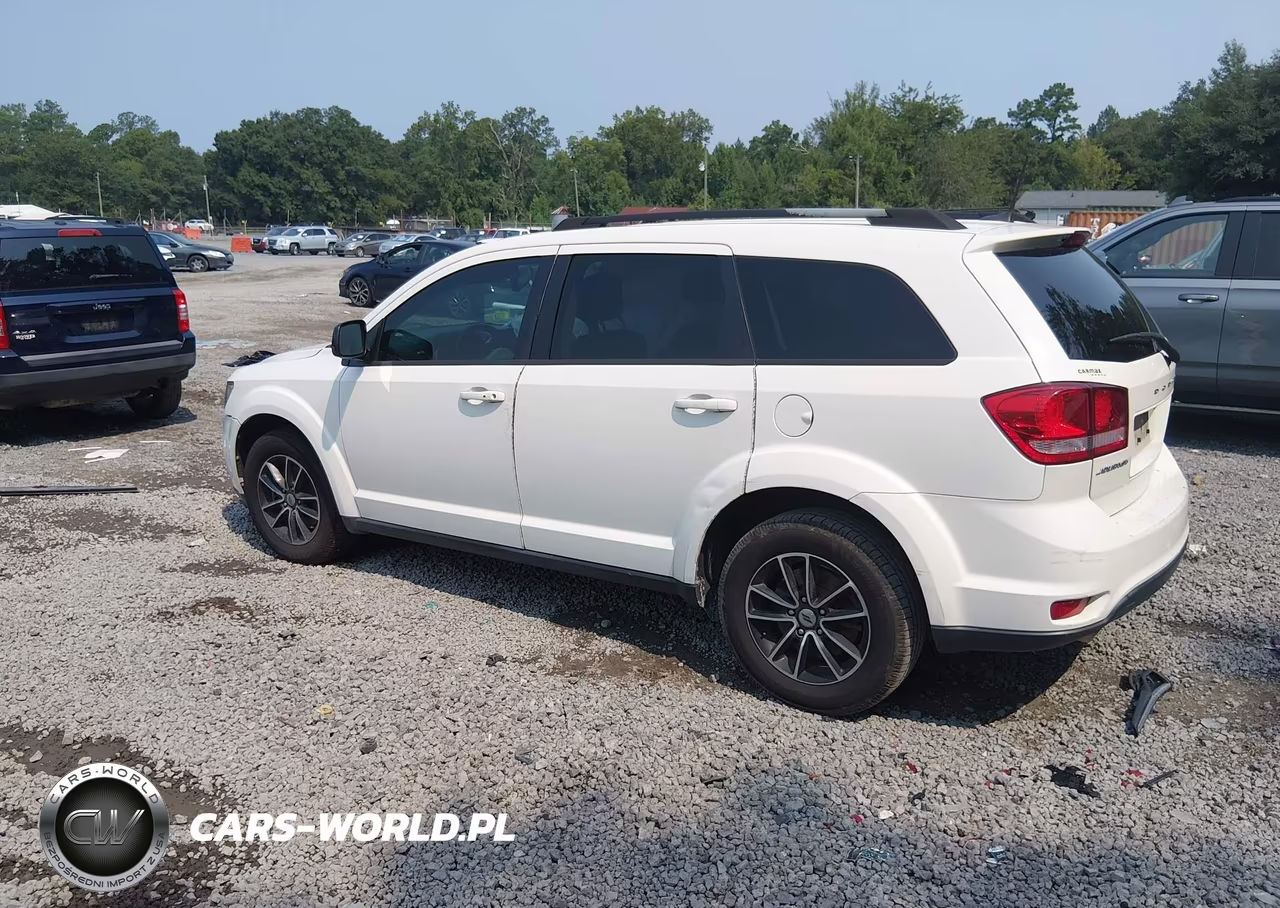 2019 Dodge Journey Se VIN:3C4PDCBG4KT731812 - 3