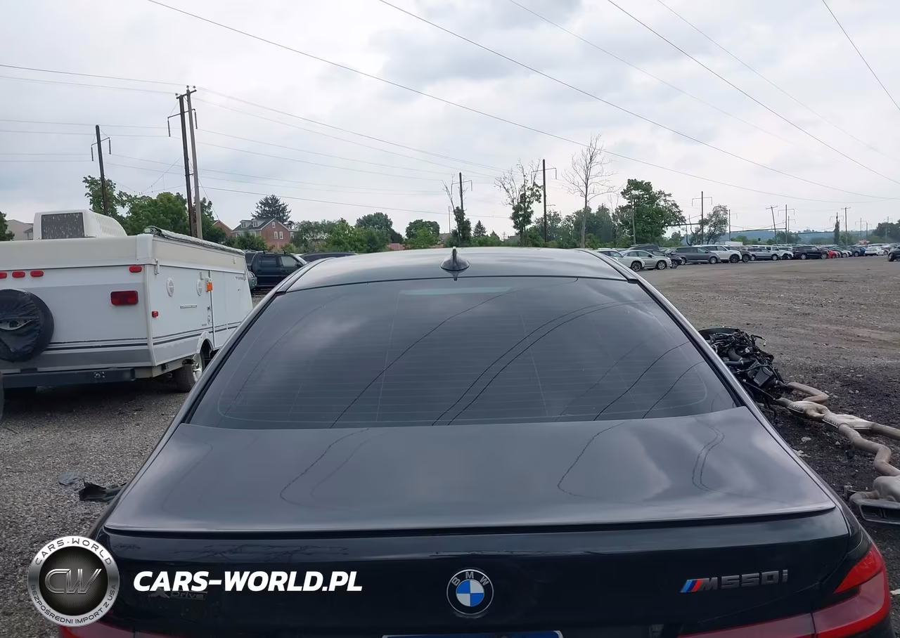 2021 BMW M550I xDrive VIN:WBA13BK01MCH52850 - 17