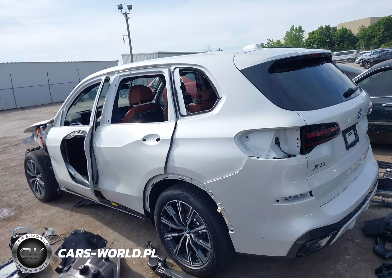 2026 BMW X5 Phev xDrive50E VIN:5UX43EU03T9351659 - 15