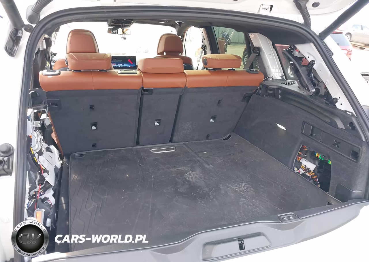 2026 BMW X5 Phev xDrive50E VIN:5UX43EU03T9351659 - 18
