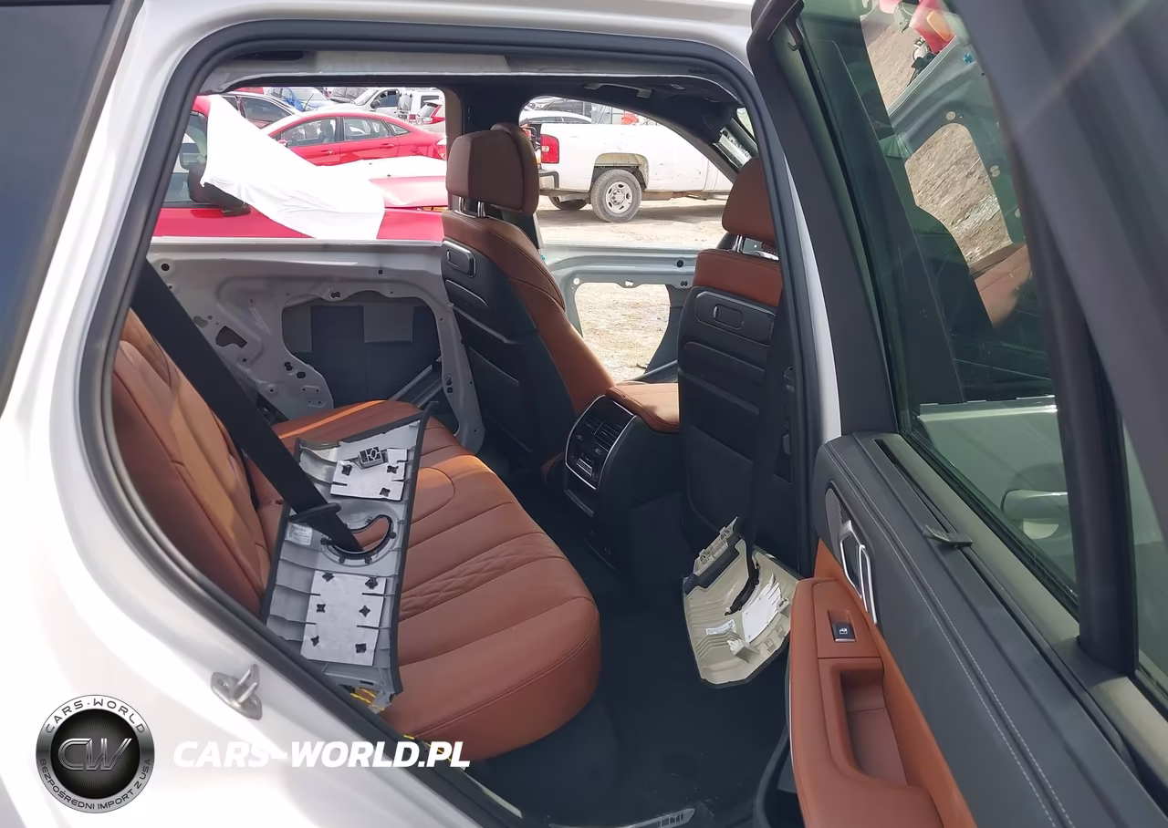 2026 BMW X5 Phev xDrive50E VIN:5UX43EU03T9351659 - 8