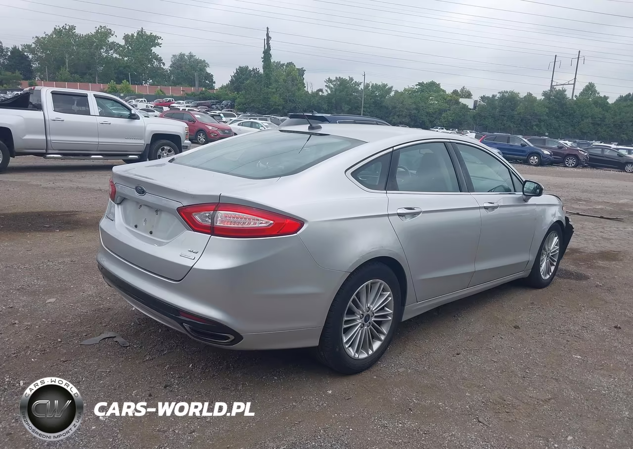 2013 Ford Fusion Se VIN:3FA6P0H92DR228005 - 4