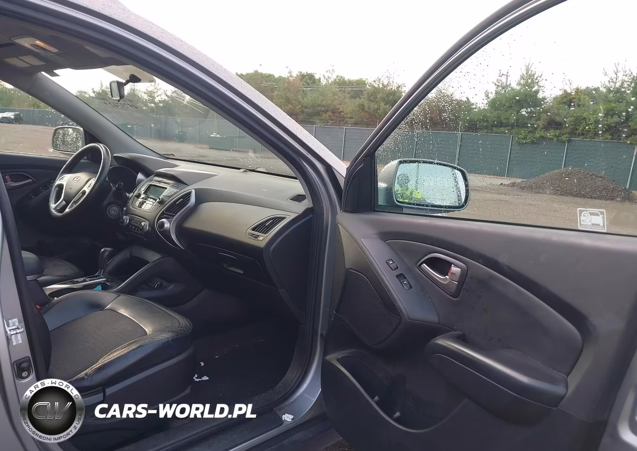 2012 Hyundai Tucson Gls VIN:KM8JU3AC3CU373612 - 5
