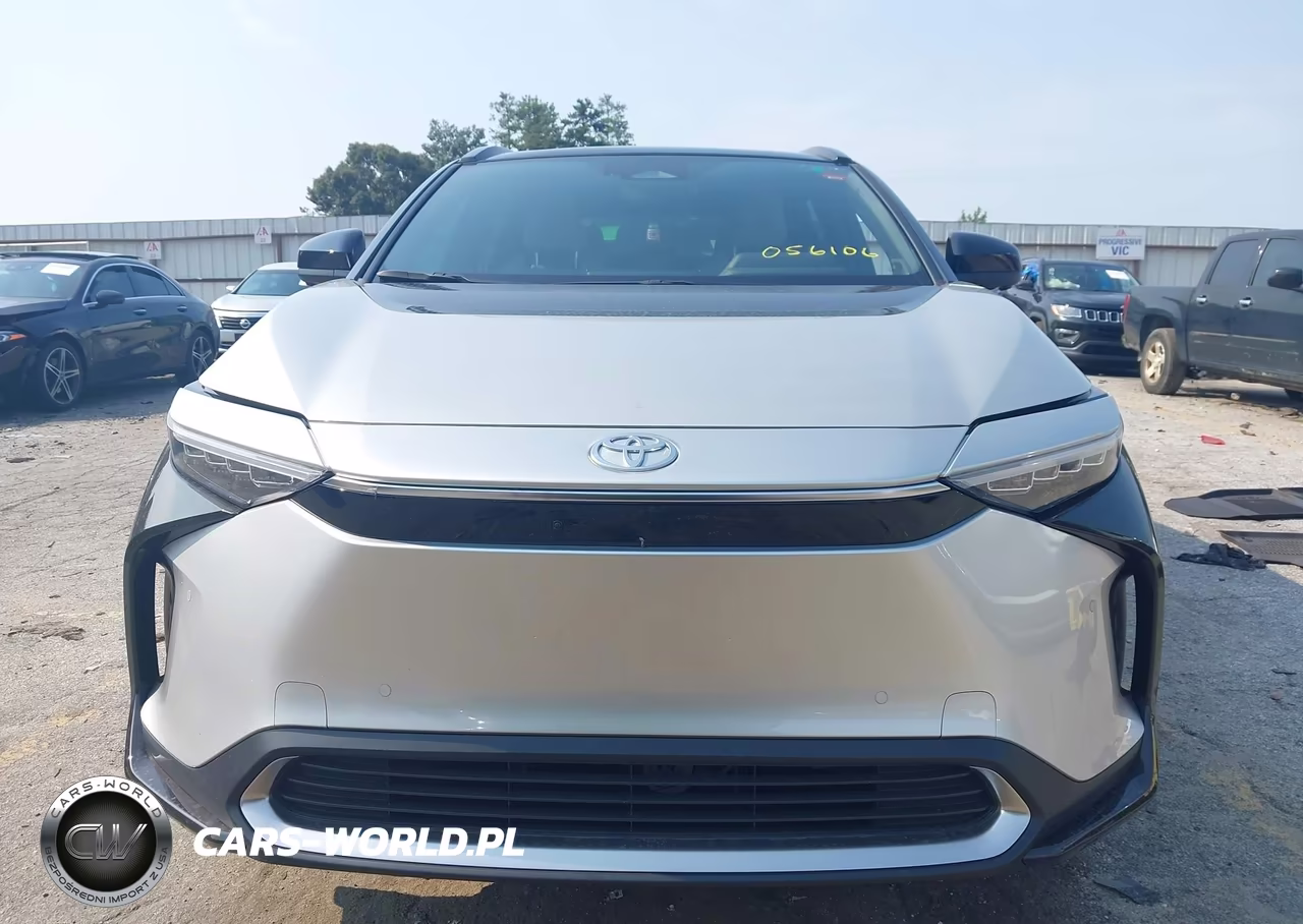 2025 Toyota Bz4X Limited VIN:JTMAAAAA3SA056106 - 12