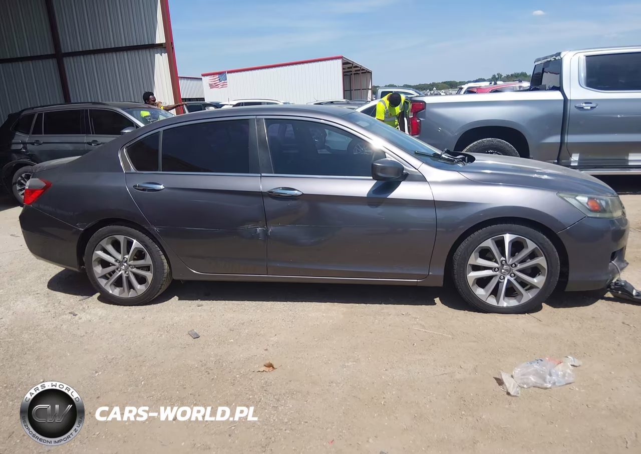 2014 Honda Accord Sport VIN:1HGCR2F55EA275593 - 13