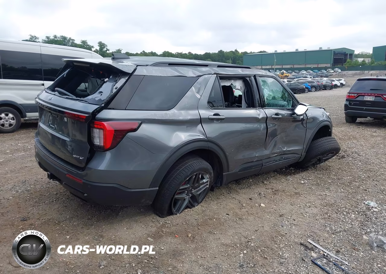 2026 Ford Explorer St-Line VIN:1FMUK8KH3TGB24770 - 4