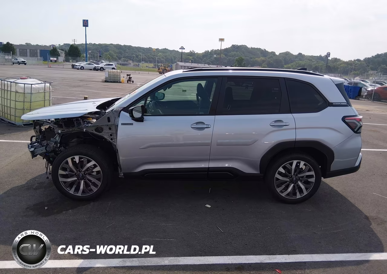 2026 Subaru Forester Touring VIN:4S4SLST78T3122740 - 14