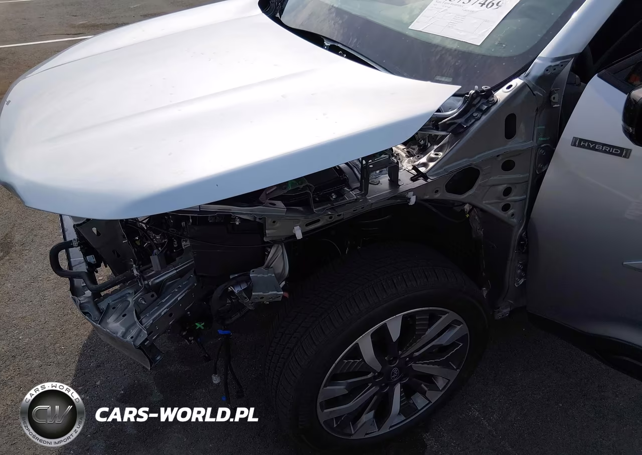 2026 Subaru Forester Touring VIN:4S4SLST78T3122740 - 17