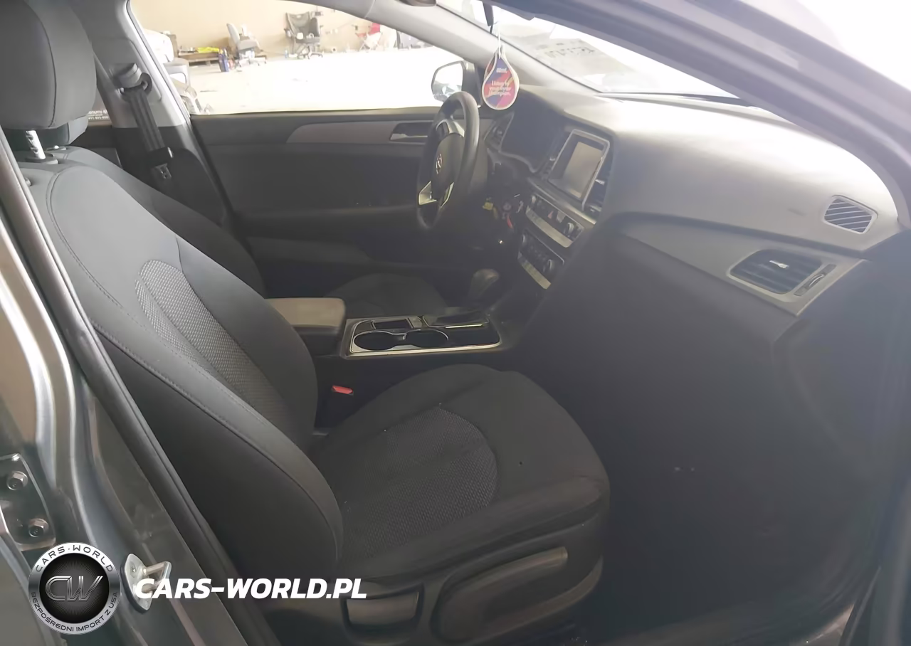 2019 Hyundai Sonata Se VIN:5NPE24AF3KH757622 - 5