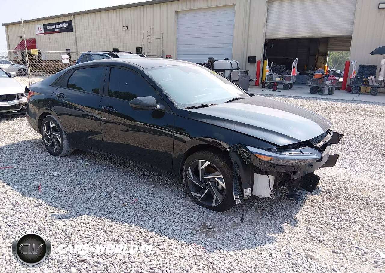 2025 Hyundai Elantra Hybrid Sel Sport – zdjęcie 1 z 16