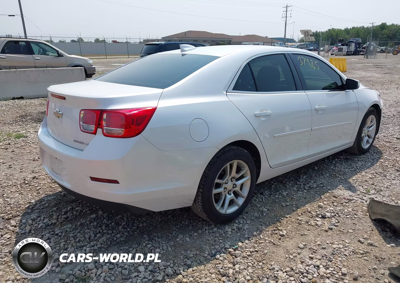 2015 Chevrolet Malibu 1Lt VIN:1G11C5SL6FF164142 - 4