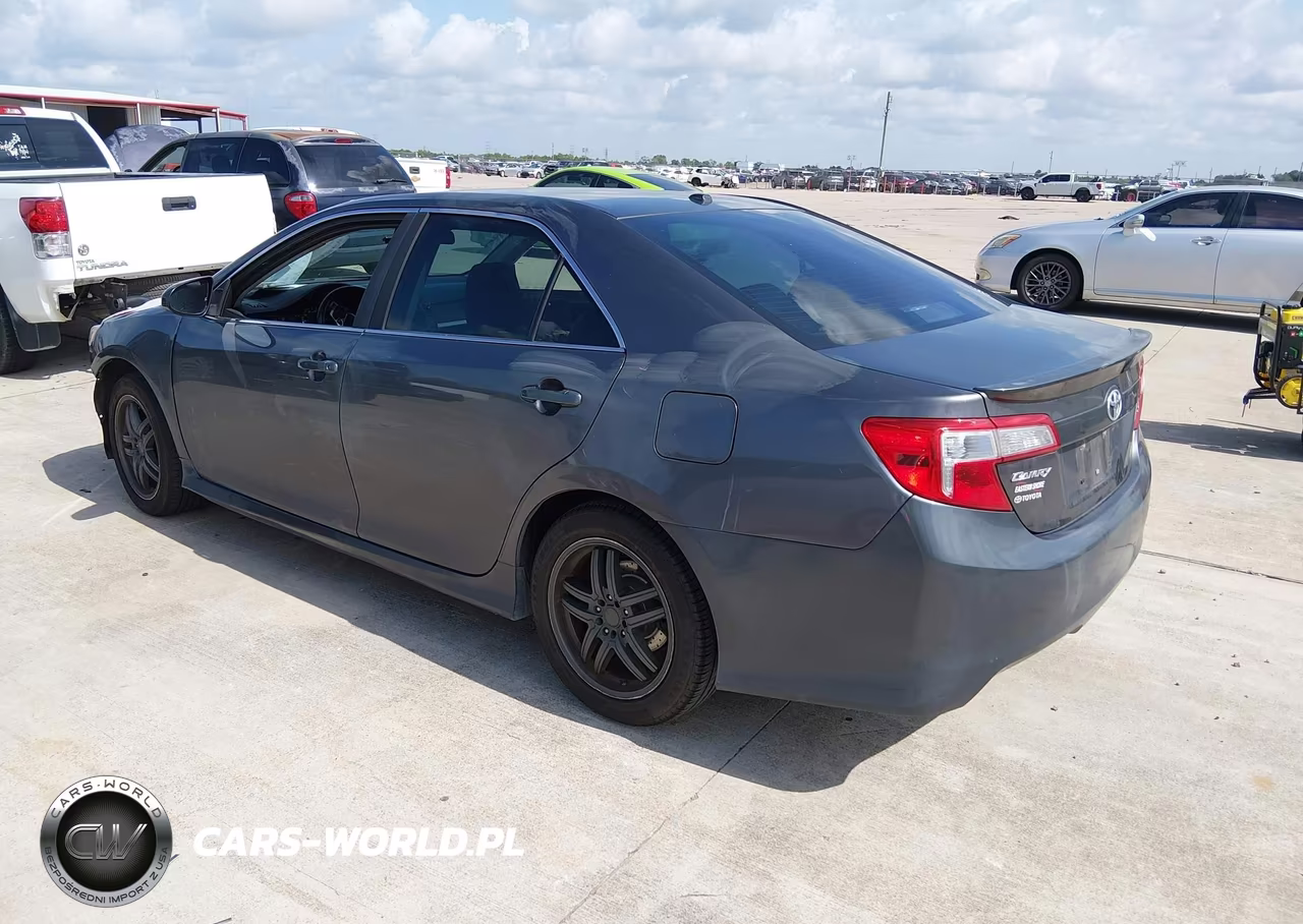 2013 Toyota Camry Se VIN:4T1BF1FK1DU284481 - 3