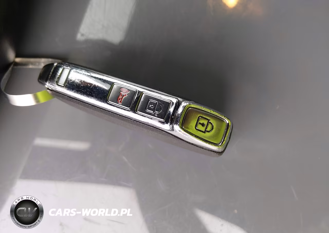 2023 Kia Sorento X-Line S VIN:5XYRLDLC8PG228179 - 11