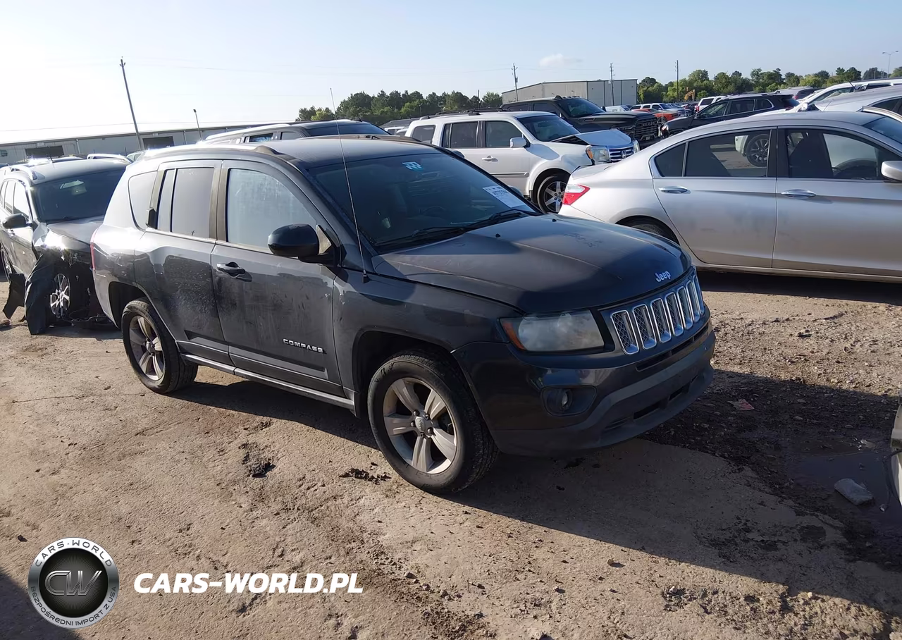 2014 Jeep Compass Latitude VIN:1C4NJDEB8ED822761 - 1