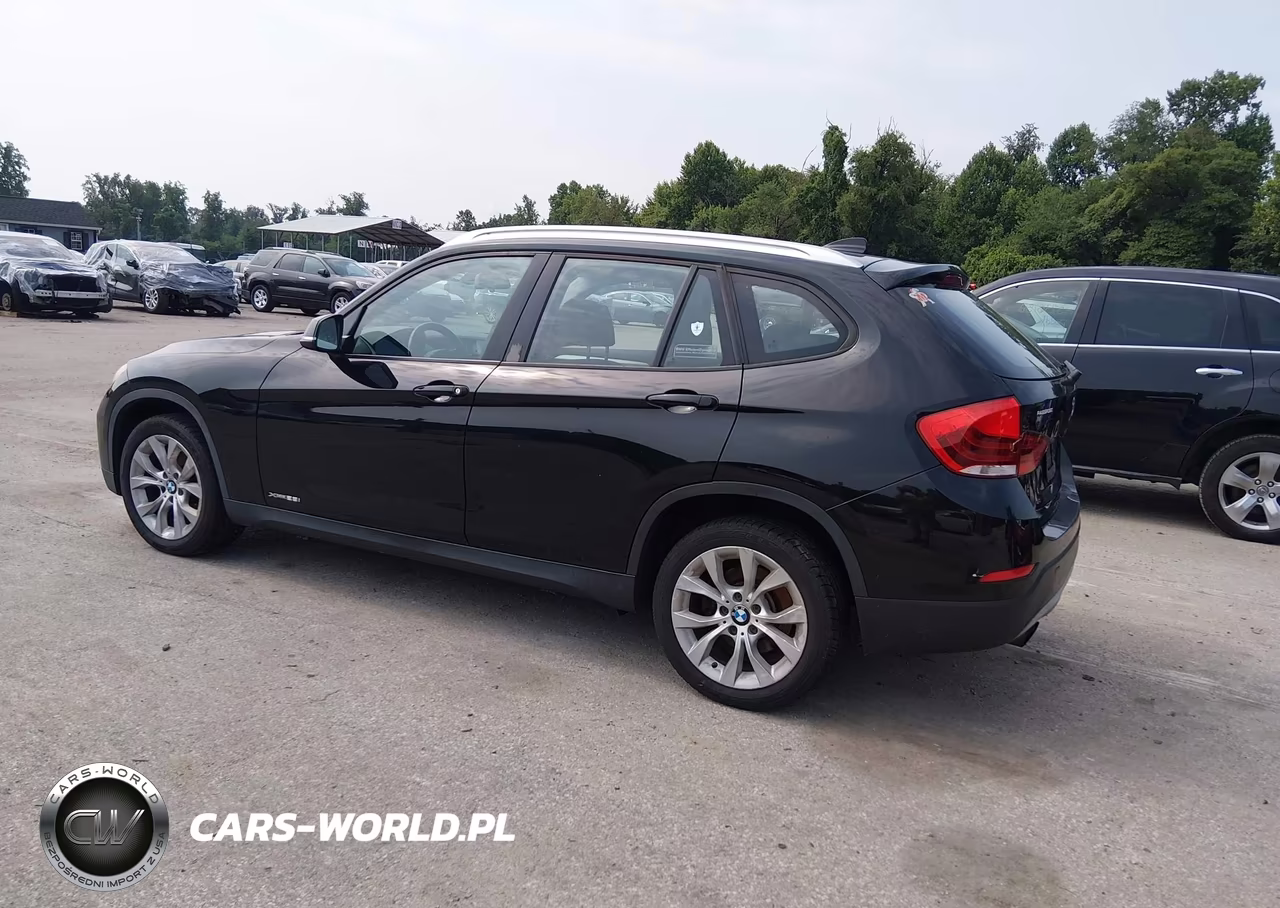 2013 BMW X1 xDrive28I VIN:WBAVL1C53DVR90254 - 3