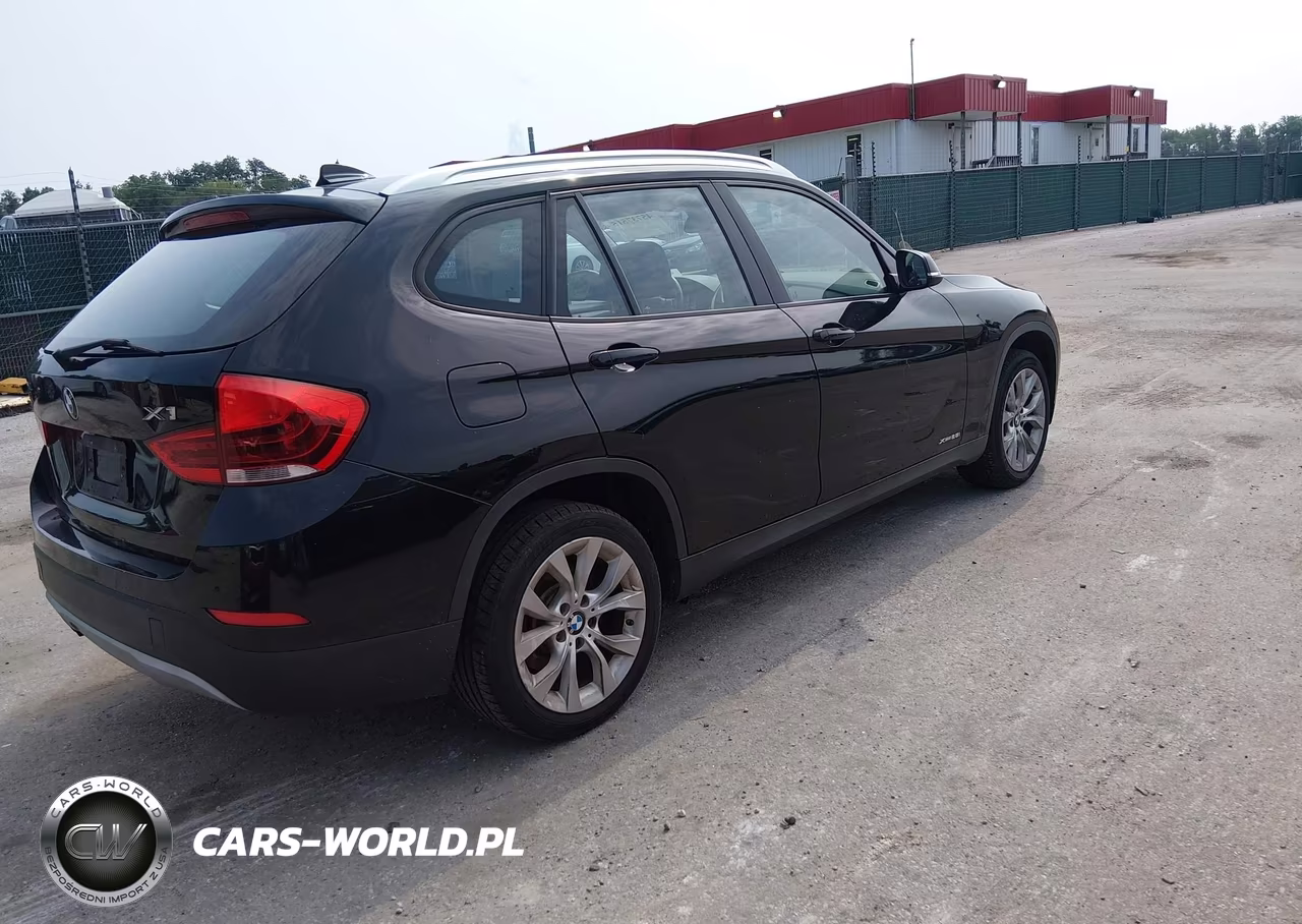 2013 BMW X1 xDrive28I VIN:WBAVL1C53DVR90254 - 4