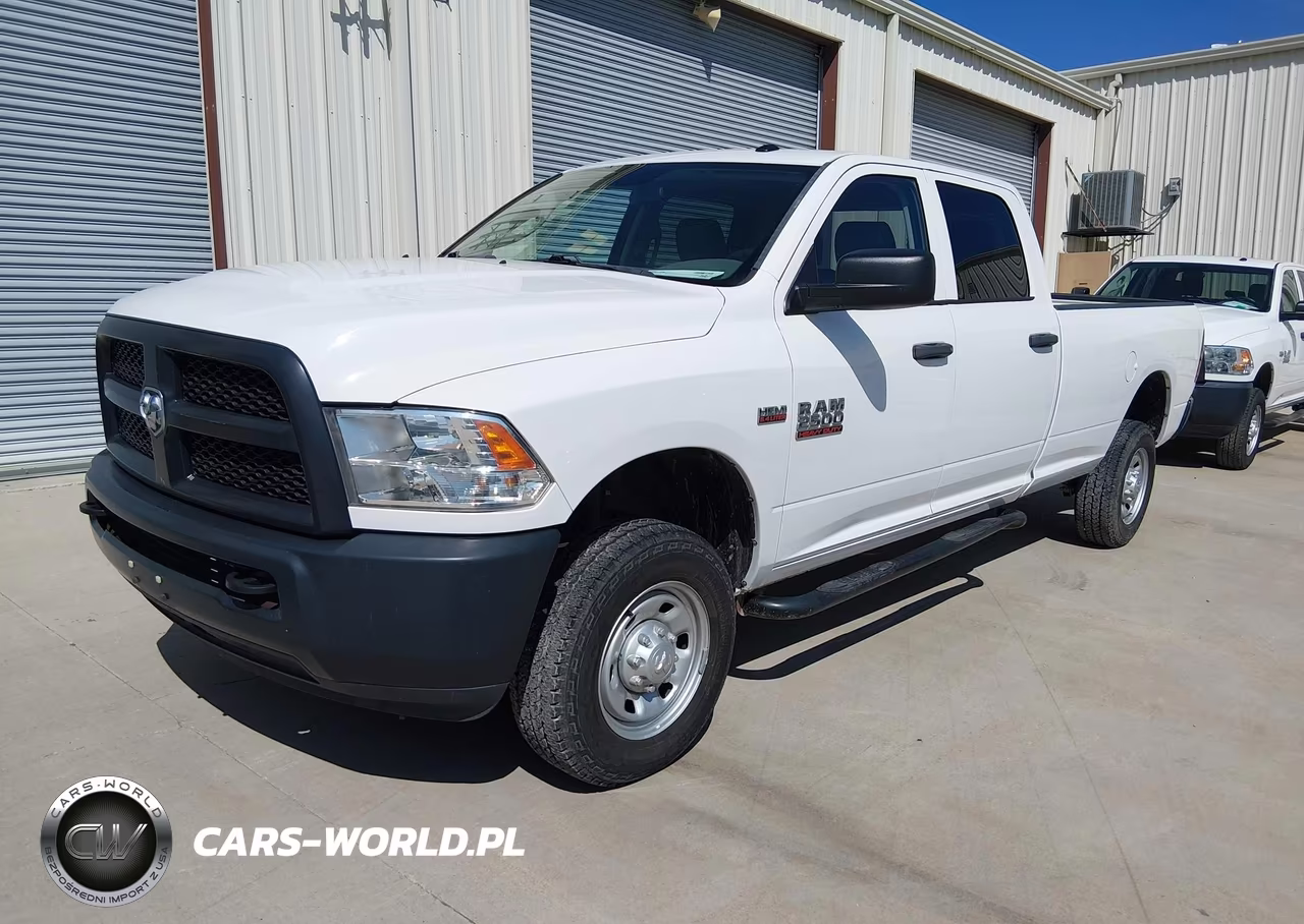 2017 Ram 2500 Tradesman 4X4 8' Box VIN:3C6UR5HJ8HG740041 - 2