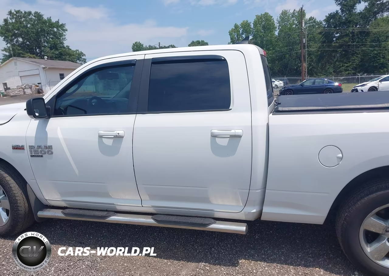 2019 Ram 1500 Classic Big Horn 4X2 6'4 Box VIN:1C6RR6TT6KS678305 - 14