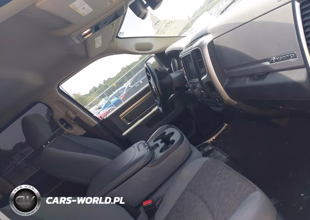 2019 Ram 1500 Classic Big Horn 4X2 6'4 Box VIN:1C6RR6TT6KS678305 - 5