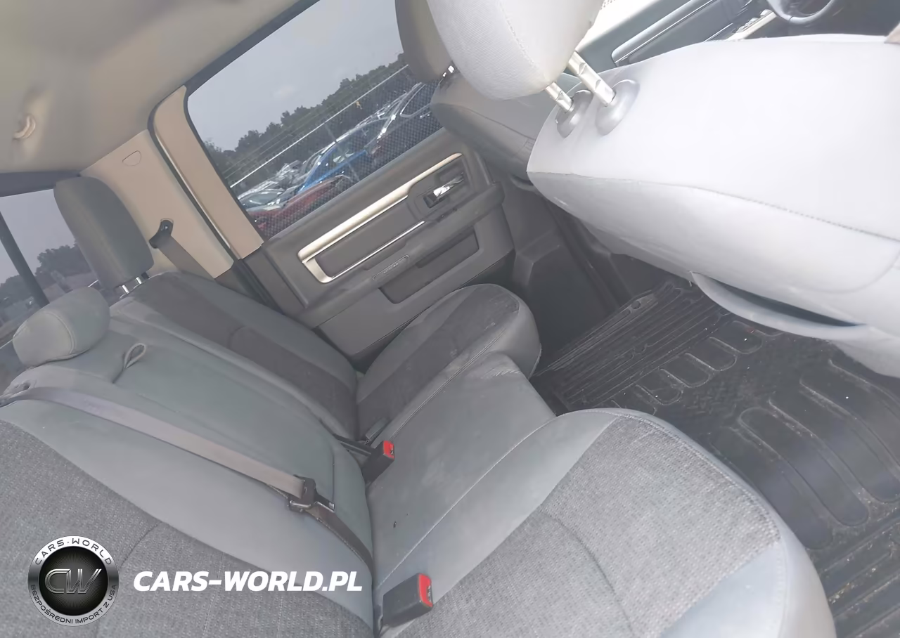 2019 Ram 1500 Classic Big Horn 4X2 6'4 Box VIN:1C6RR6TT6KS678305 - 8