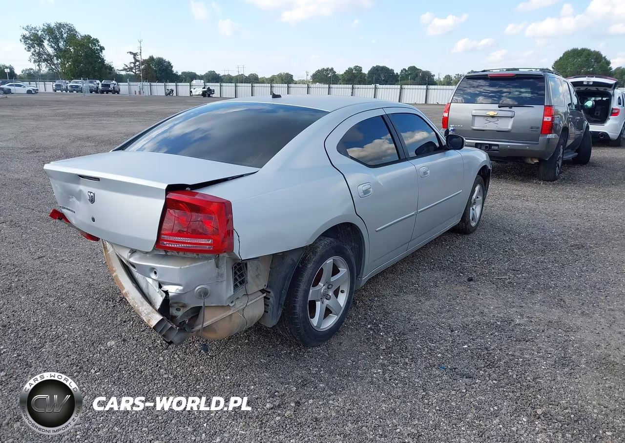 2008 Dodge Charger VIN:2B3KA43G58H279458 - 4
