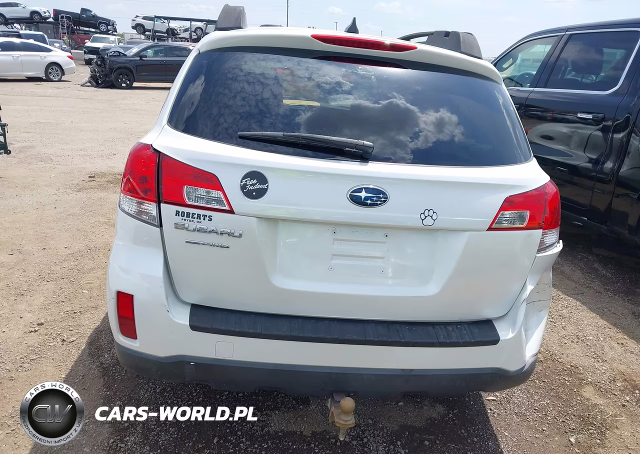 2014 Subaru Outback 2.5I Premium VIN:4S4BRCCC7E3237222 - 16