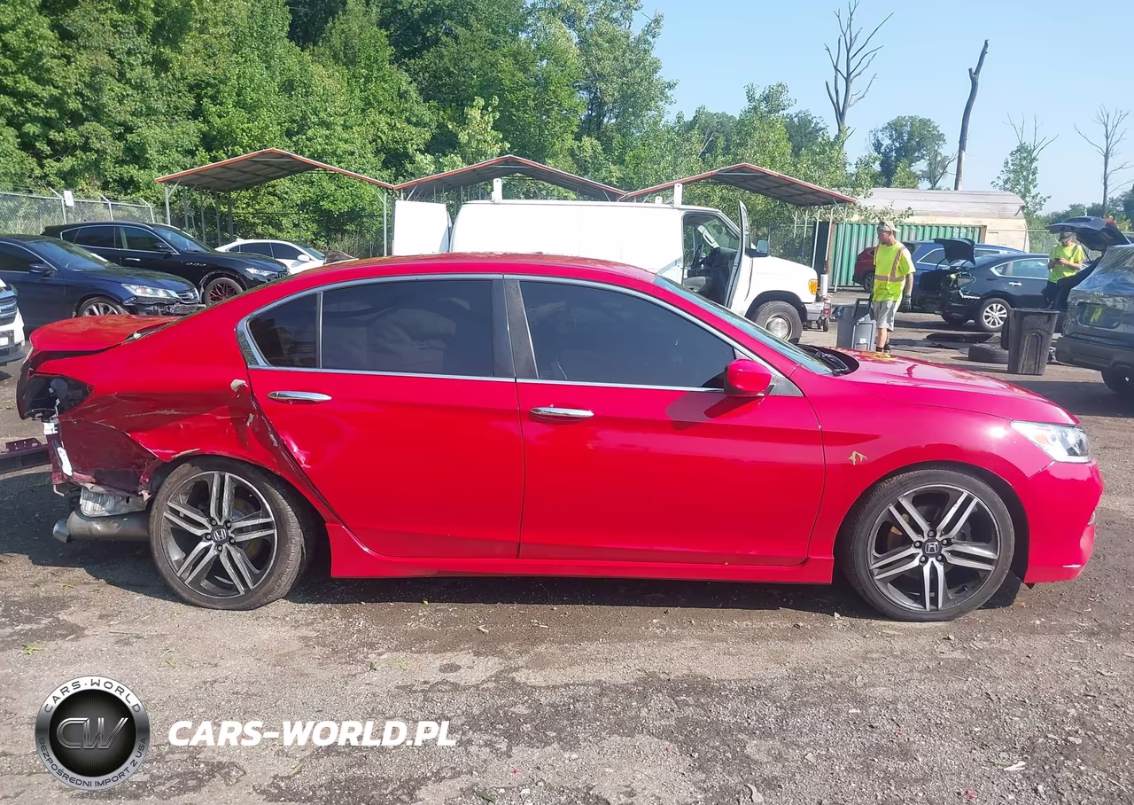 2016 Honda Accord Sport VIN:1HGCR2F64GA199733 - 13