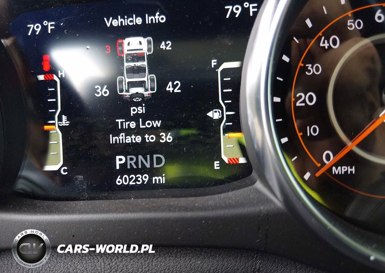 2020 Jeep Wrangler Unlimited Sport S 4X4 VIN:1C4HJXDN3LW304911 - 15