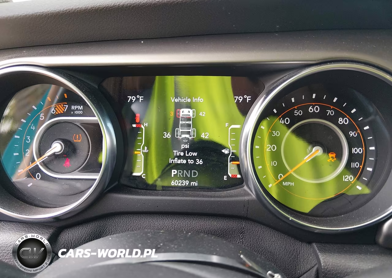 2020 Jeep Wrangler Unlimited Sport S 4X4 VIN:1C4HJXDN3LW304911 - 7