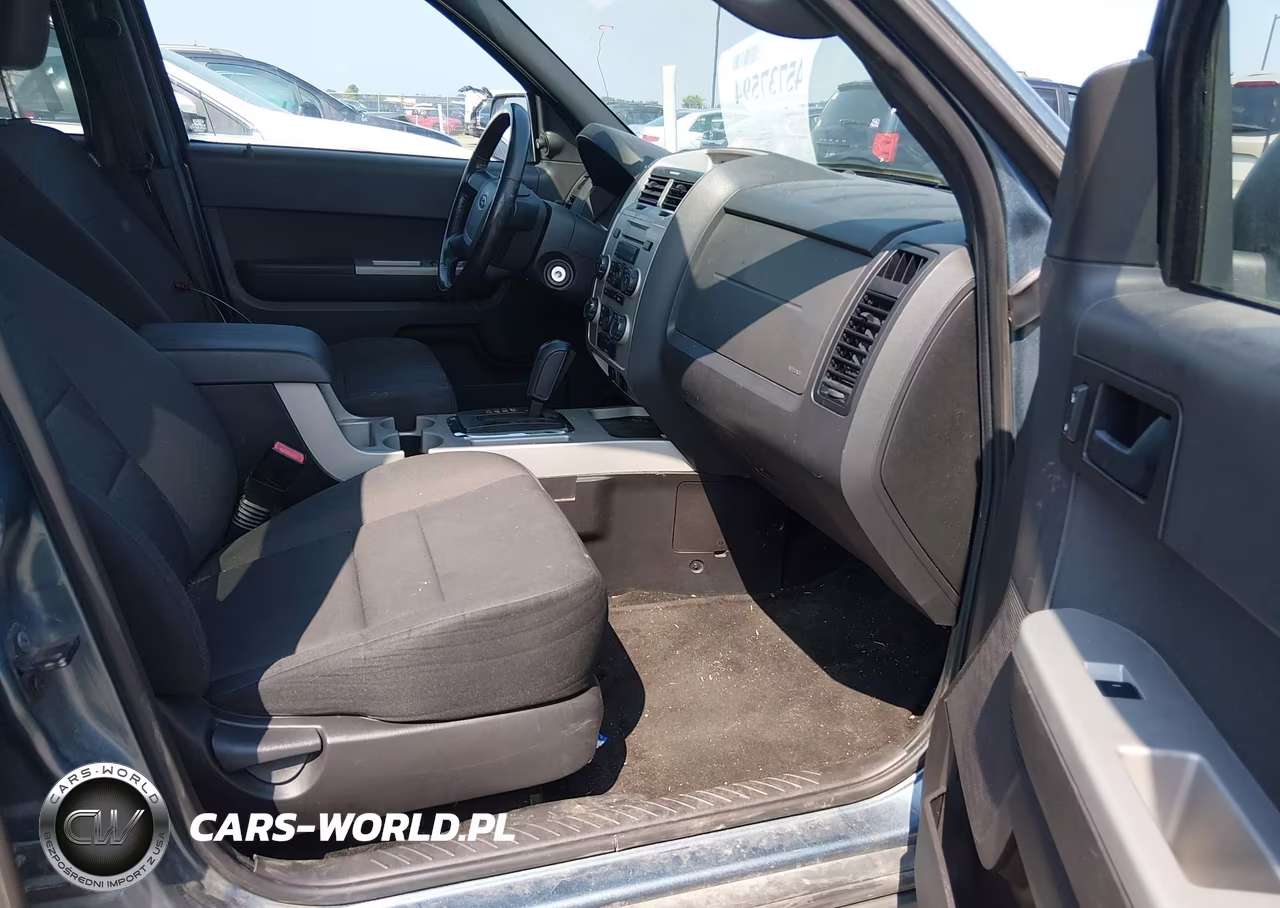2011 Ford Escape Xlt VIN:1FMCU0D70BKB91138 - 5