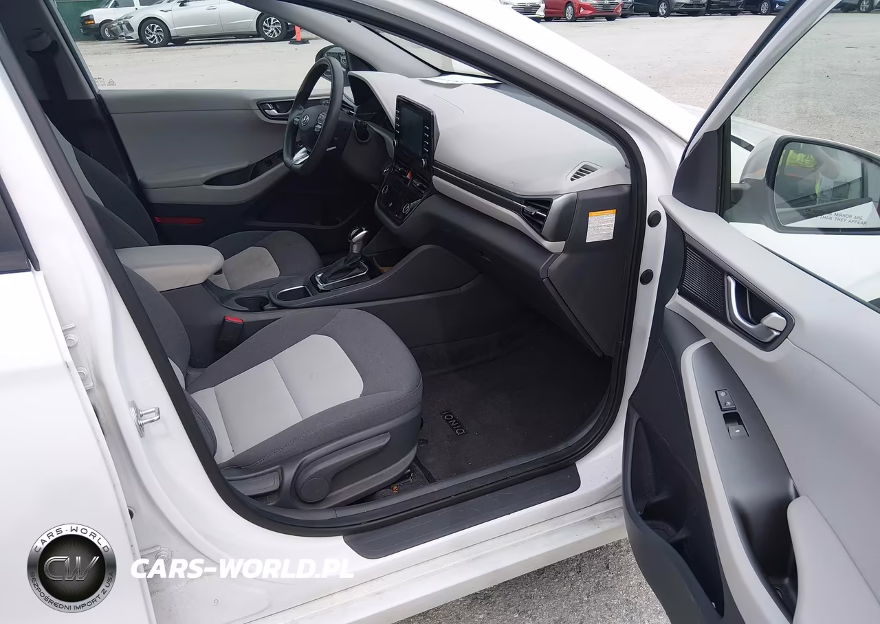 2020 Hyundai Ioniq Hybrid Blue VIN:KMHC65LC0LU221489 - 5