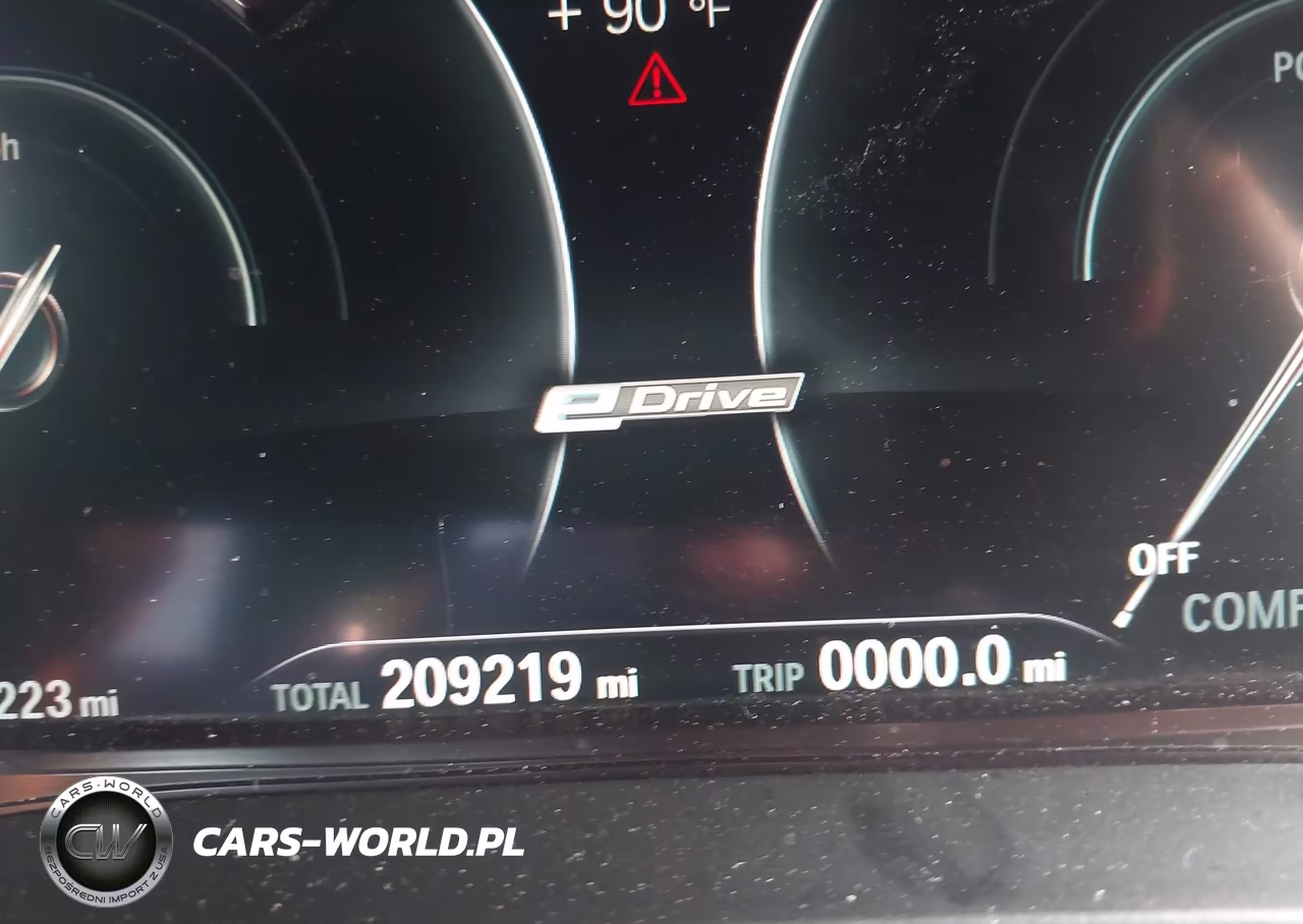 2018 BMW 530E Iperformance VIN:WBAJA9C54JB033177 - 15