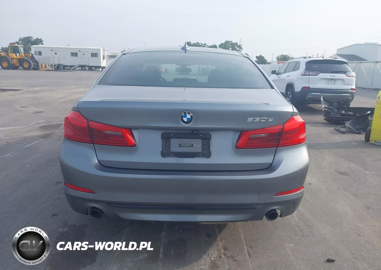 2018 BMW 530E Iperformance VIN:WBAJA9C54JB033177 - 16