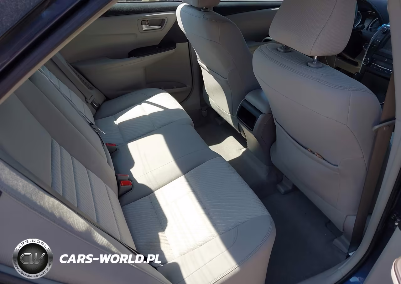 2017 Toyota Camry Hybrid Le VIN:4T1BD1FK8HU206677 - 8