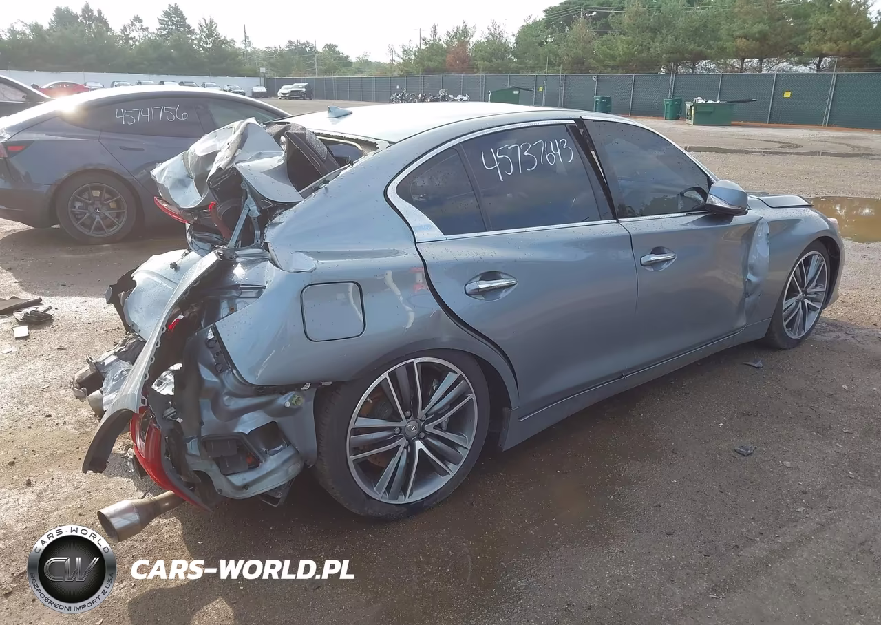 2014 Infiniti Q50 Sport VIN:JN1BV7AR9EM682072 - 4
