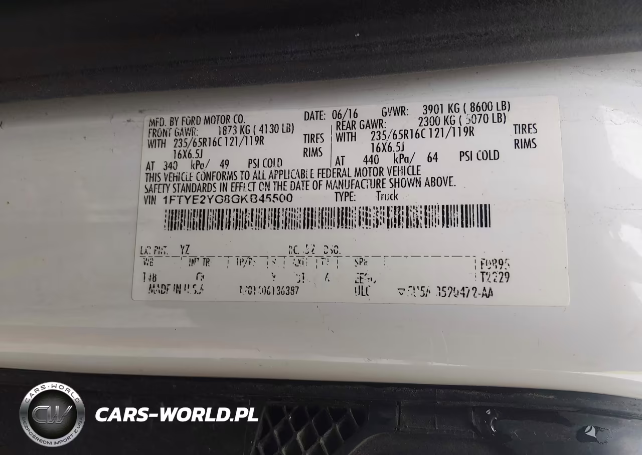 2016 Ford Transit-150 VIN:1FTYE2YG8GKB45500 - 9